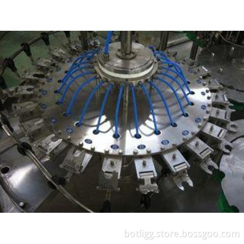 Energy Drink / Soda Water Rotary Filling Machine , Automati